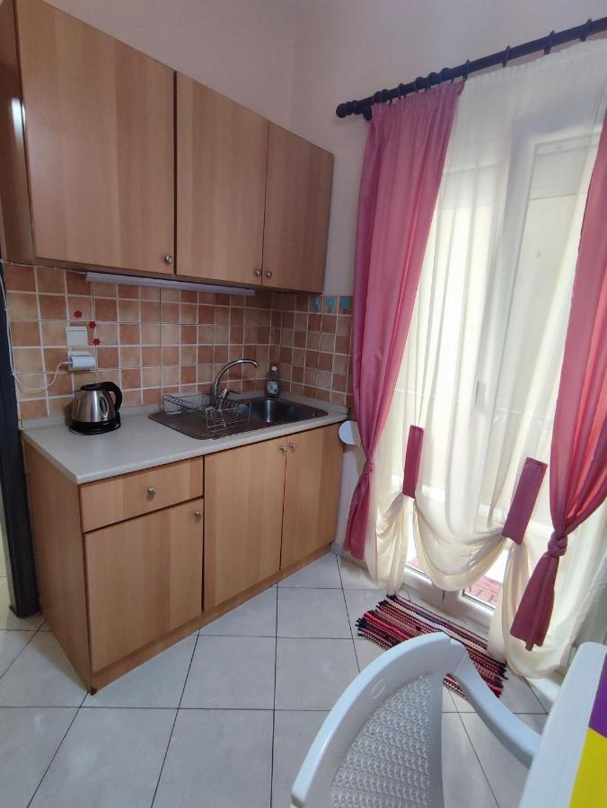 Victoria'S Apartment Kavala Exterior photo